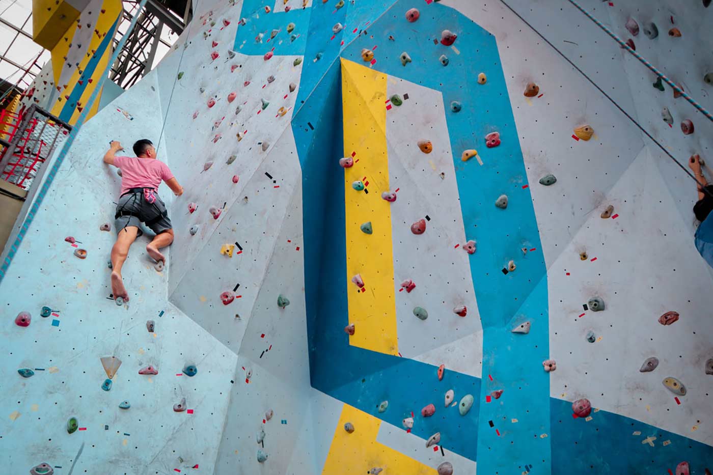 Fitness In Singapore - Rock climbing and Bouldering gyms in Singapore